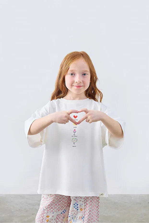 Детская футболка с принтом Sweet mood printed tshirt Marvy, Nude Color