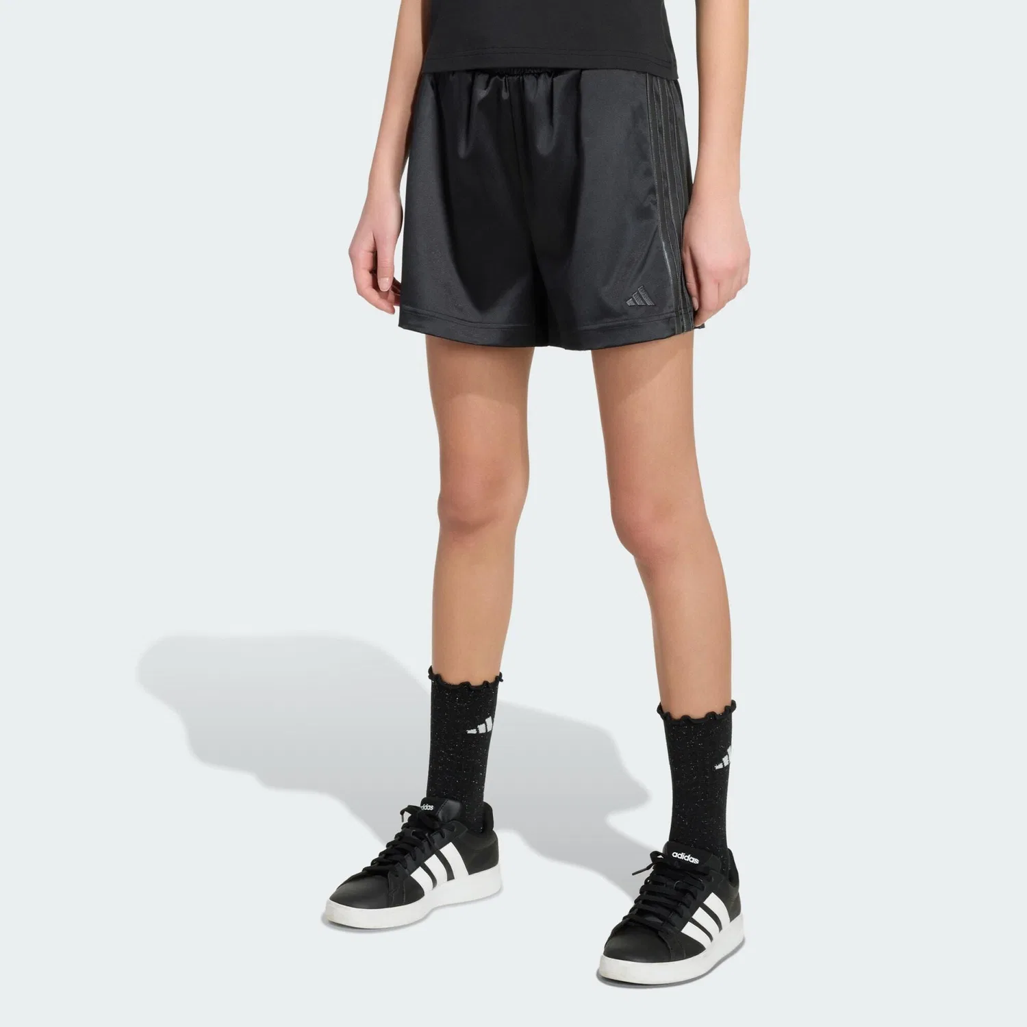Детские шорты из сатина Satin Shorts Adidas, Schwarz Dunkelgrau