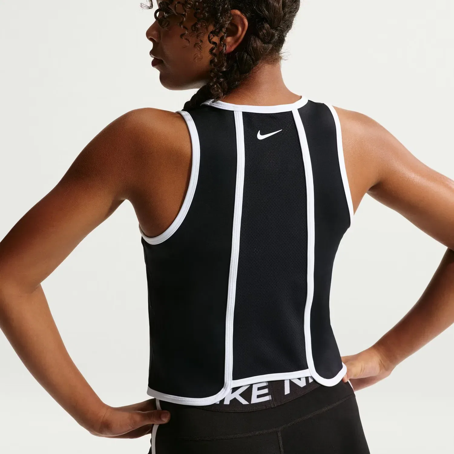 Детская футболка для девочек с технологией Dri-FIT Nike, Negro — фото 2