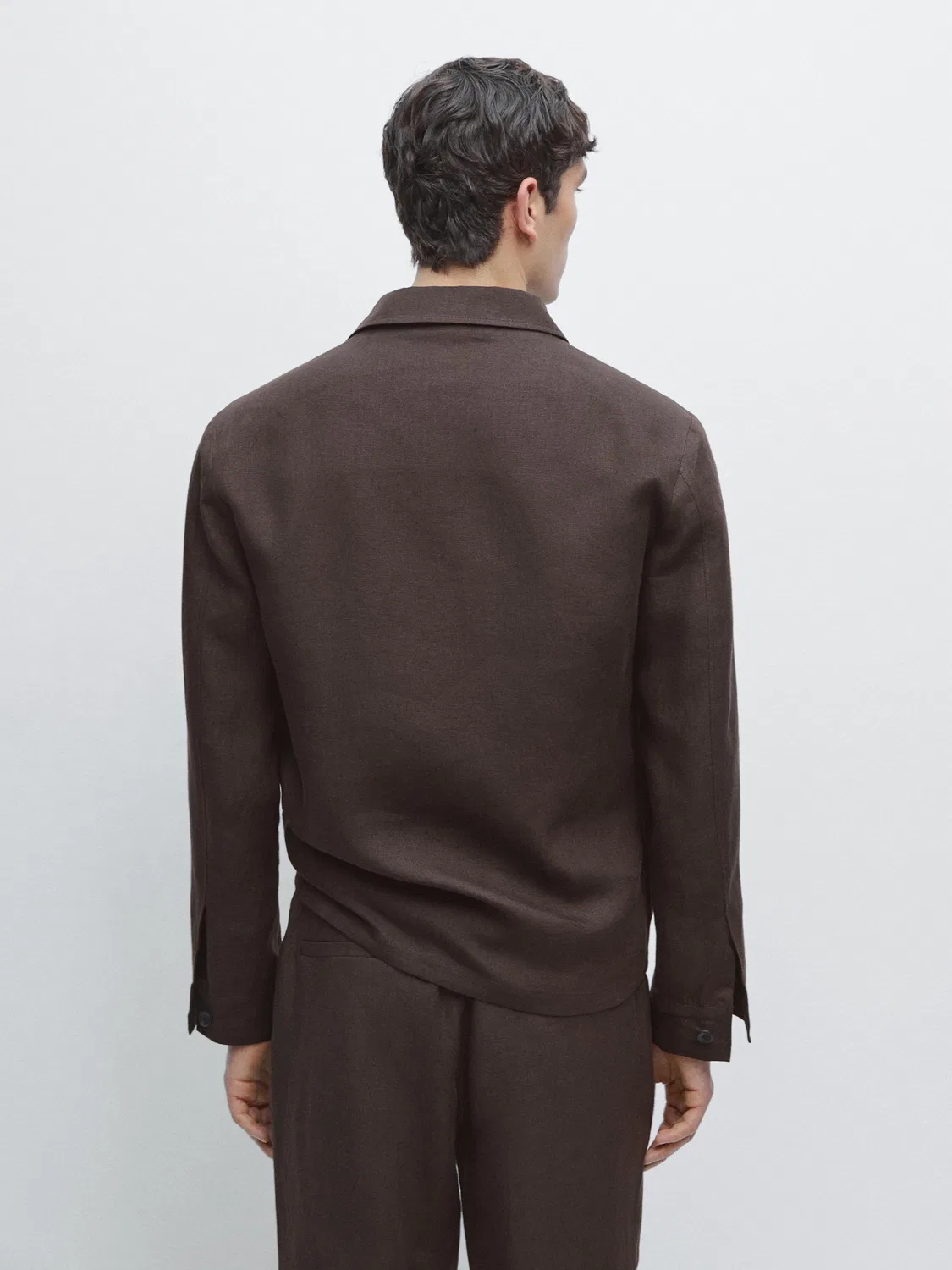 Льняная рубашка в стиле "Total Look" Massimo Dutti, шоколадный — фото 3