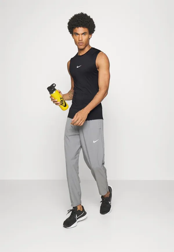 Майка дышащая Tight Nike Performance, Black/White, белый — фото 2