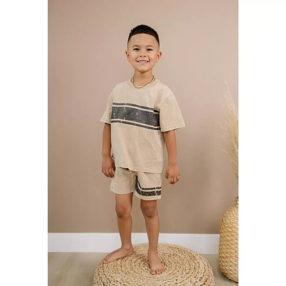 Детский комплект из футболки и шорт с принтом Sandy Set Olive + Scout, Brown — фото 4