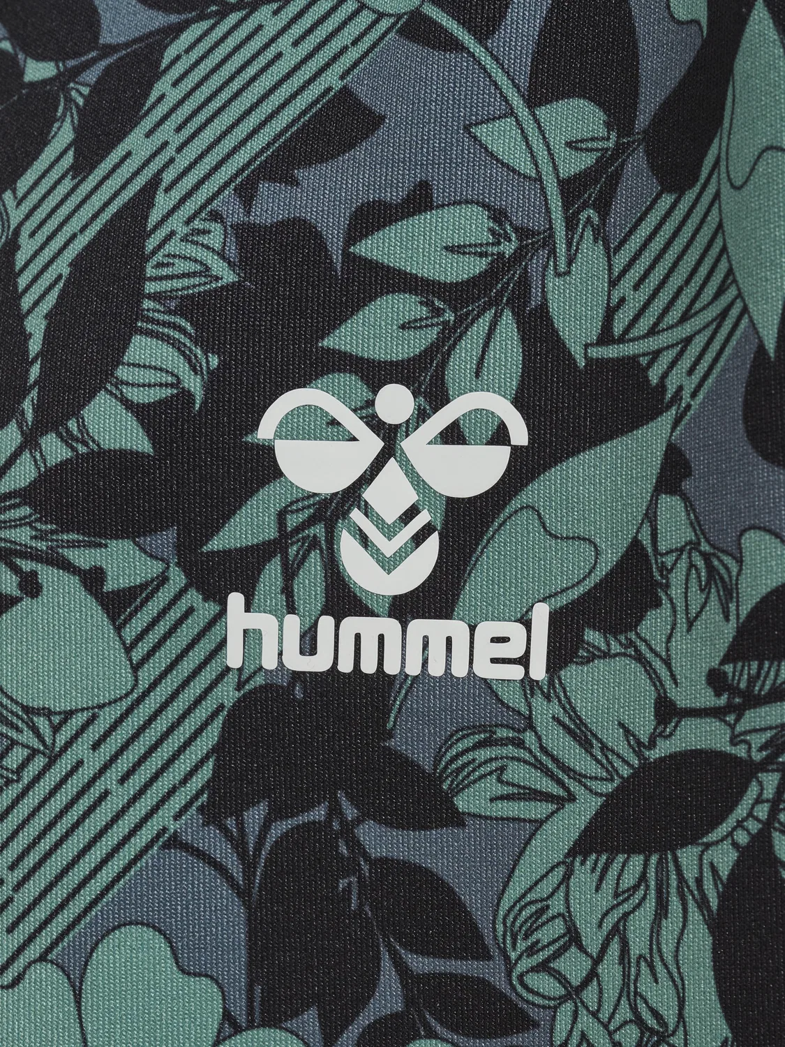 Детская футболка с принтом Hmlnanna Hummel, Wolkiges Blau / Tiefseeblau / Mediterranes Blau — фото 4