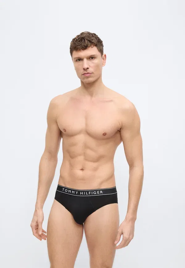 Трусы хлопковые 3-pack essential logo waistband briefs Tommy Hilfiger, черный — фото 4