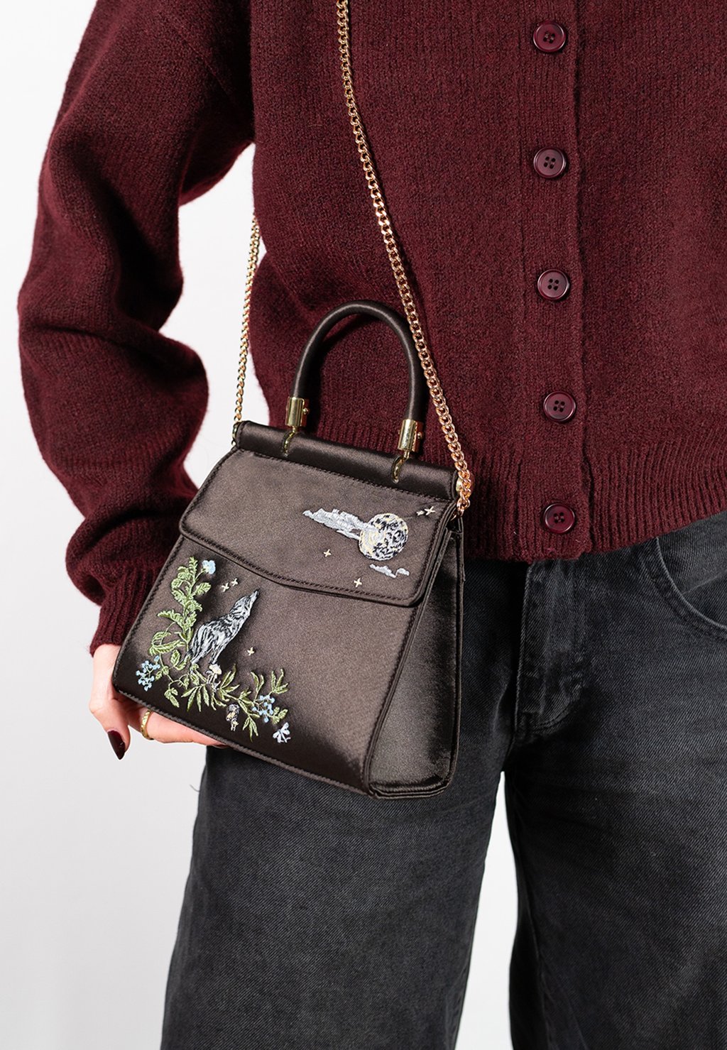 

Сумка-тоут WOLF MOON CHARCOAL EMBROIDERED FABLE ENGLAND, черный