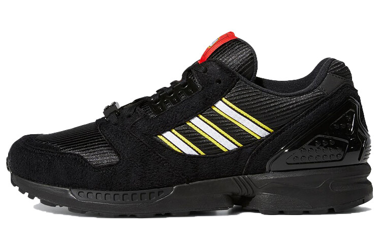 

Adidas ZX 8000 LEGO Color Pack Черный