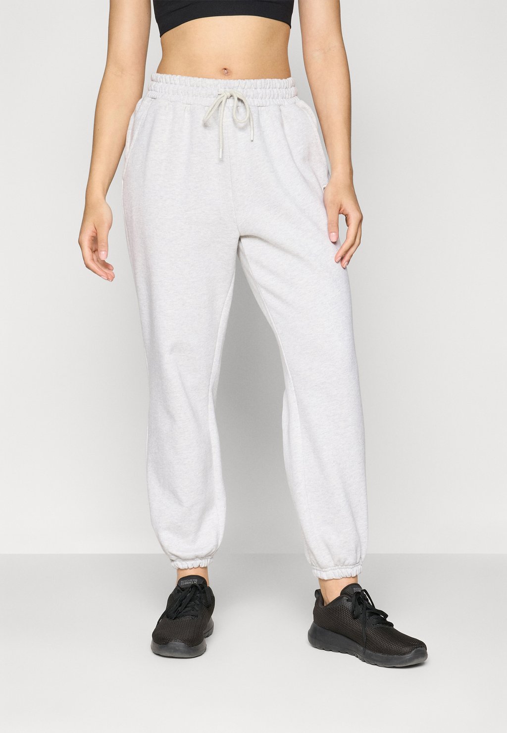 

Спортивные штаны WEEKEND BAGGY JOGGER Fabletics, светло-серый