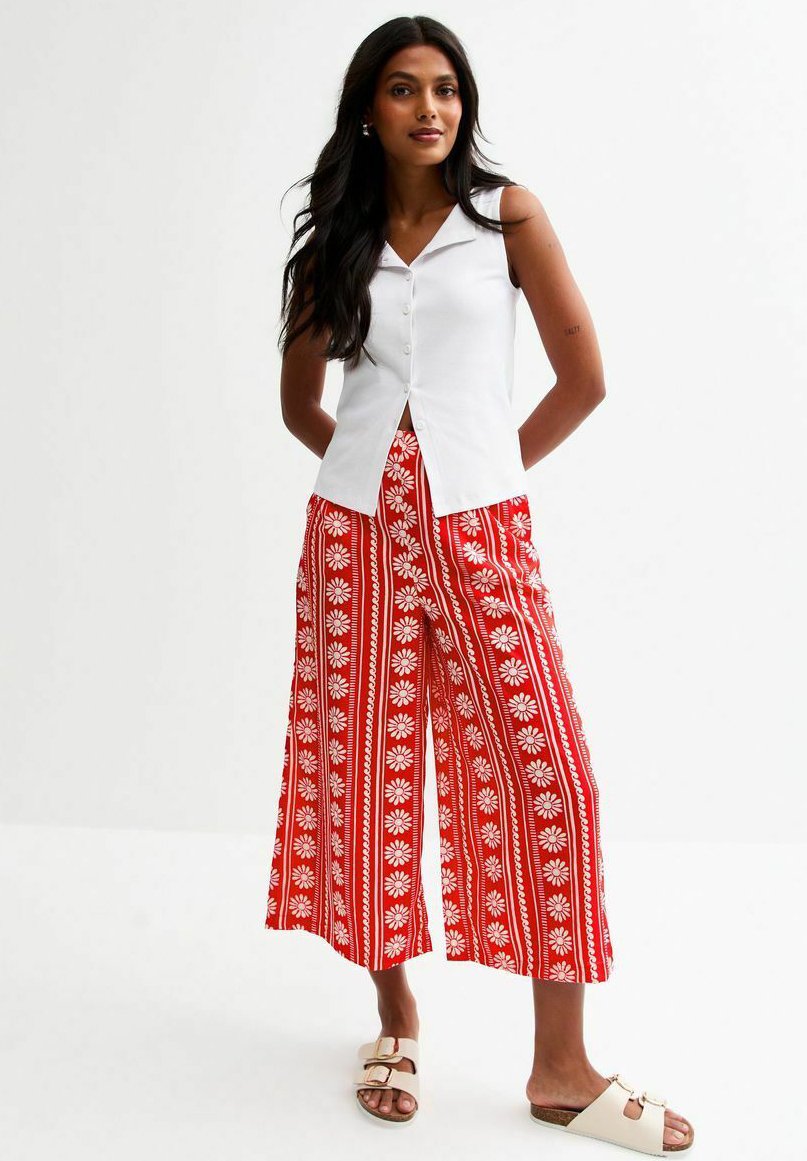 

Брюки DAISY CHAIN PRINT WIDE LEG CROPPED New Look, цвет Red Pattern