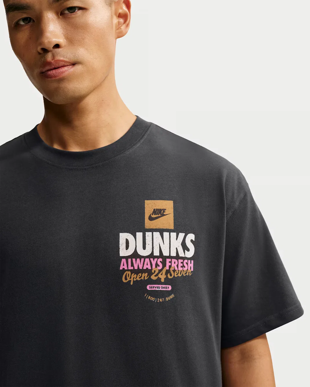 Мужская футболка Nike Sportswear "Donut", Off Noir — фото 3