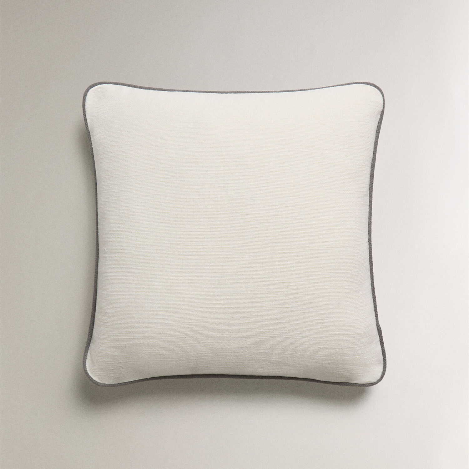 

Чехол для подушки Zara Home Piping, 45х45 см, хлопок