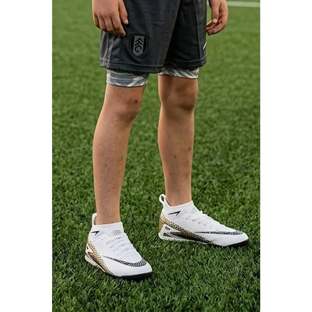Детские футбольные бутсы для мальчиков на шнуровке 610H White Gold Laliga