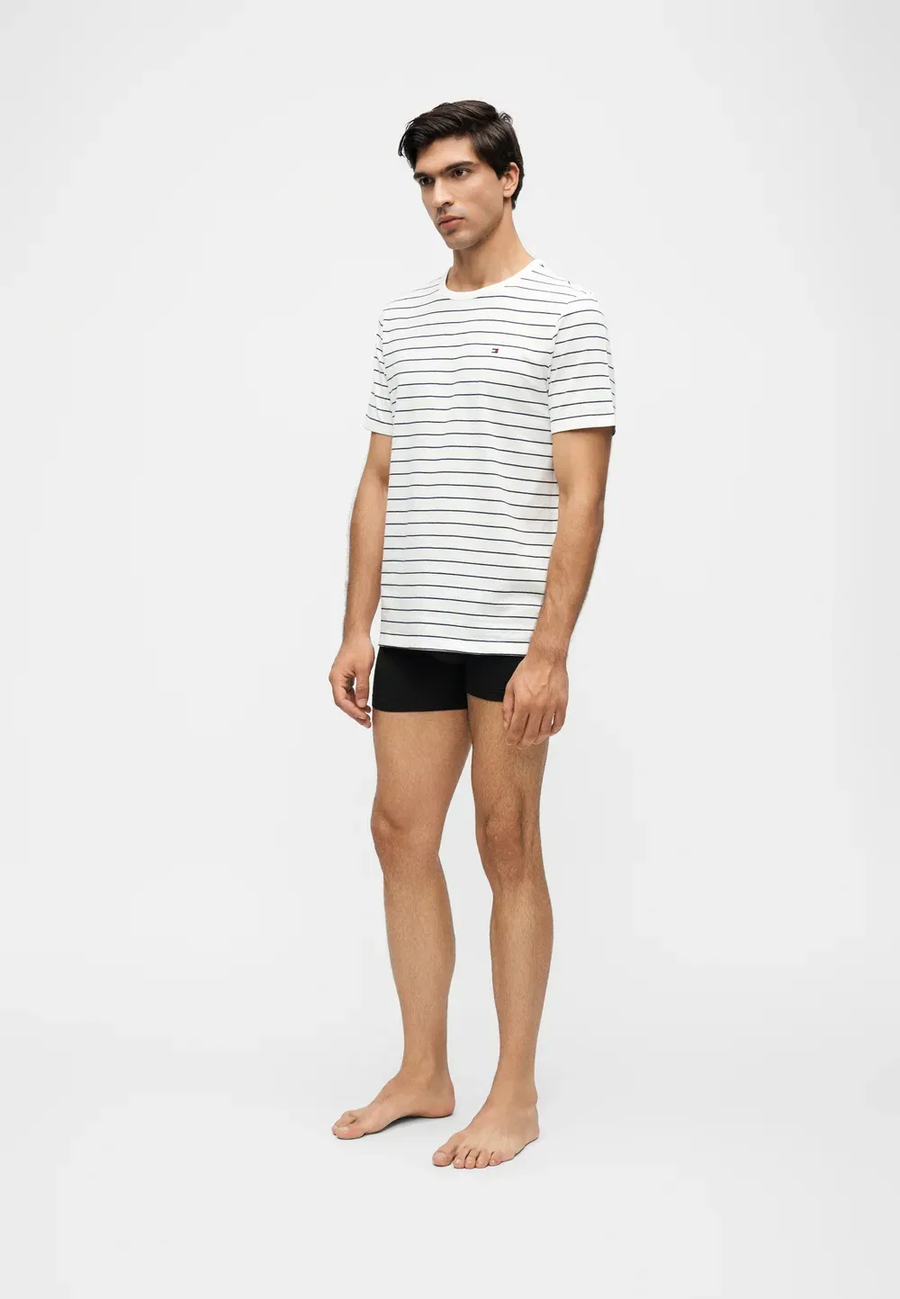 Комплект из 3 футболок с фирменной символикой - майка-футболка Tommy Hilfiger, Blue/Black