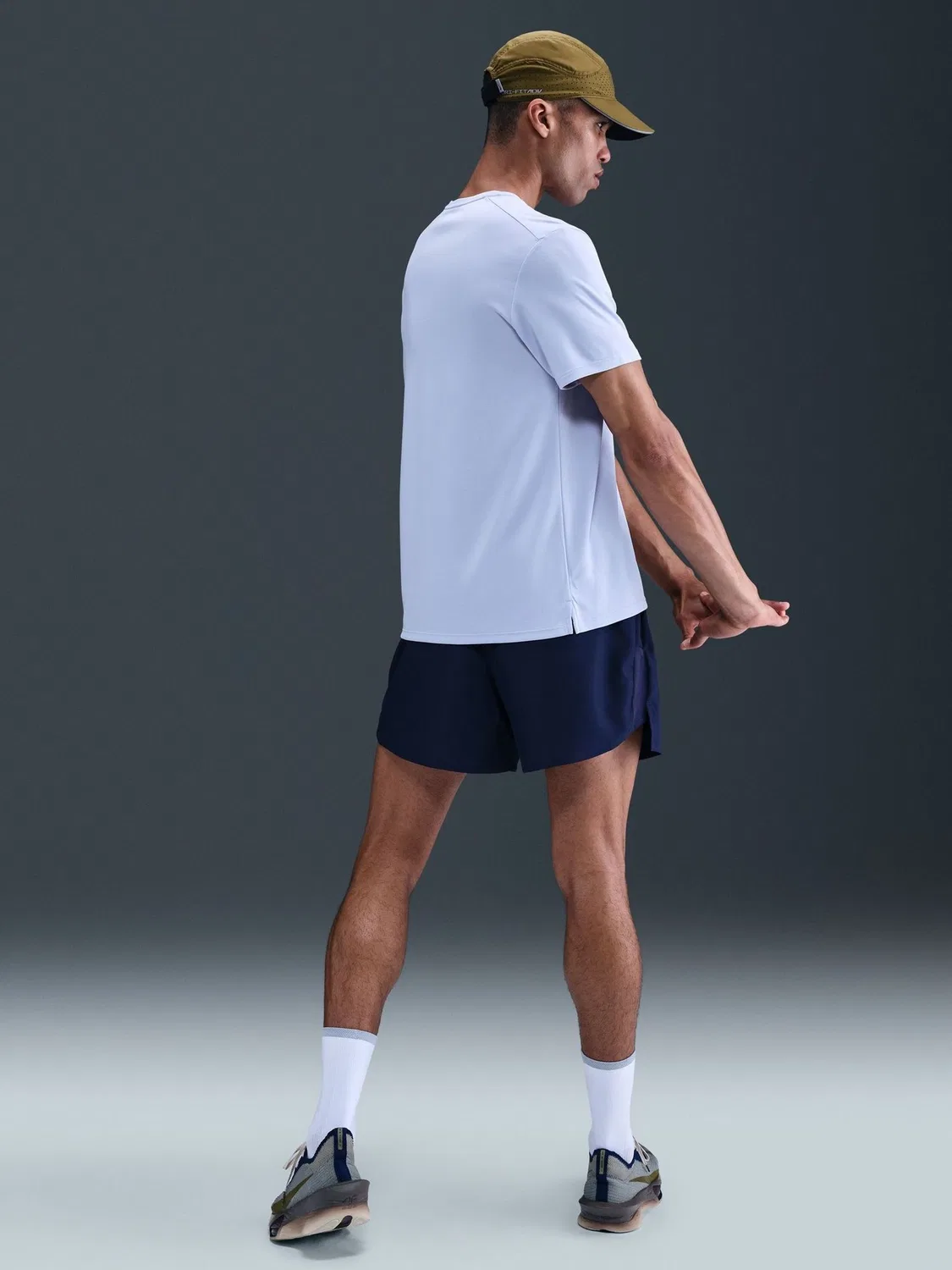 Футболка беговая Nike Ghost Blue Dri-FIT Miler, призрачно-голубой — фото 3