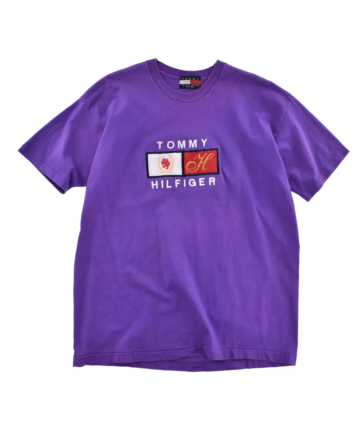 Винтажная футболка с вышивкой TOMMY HILFIGER, модель 90's Logo, Purple