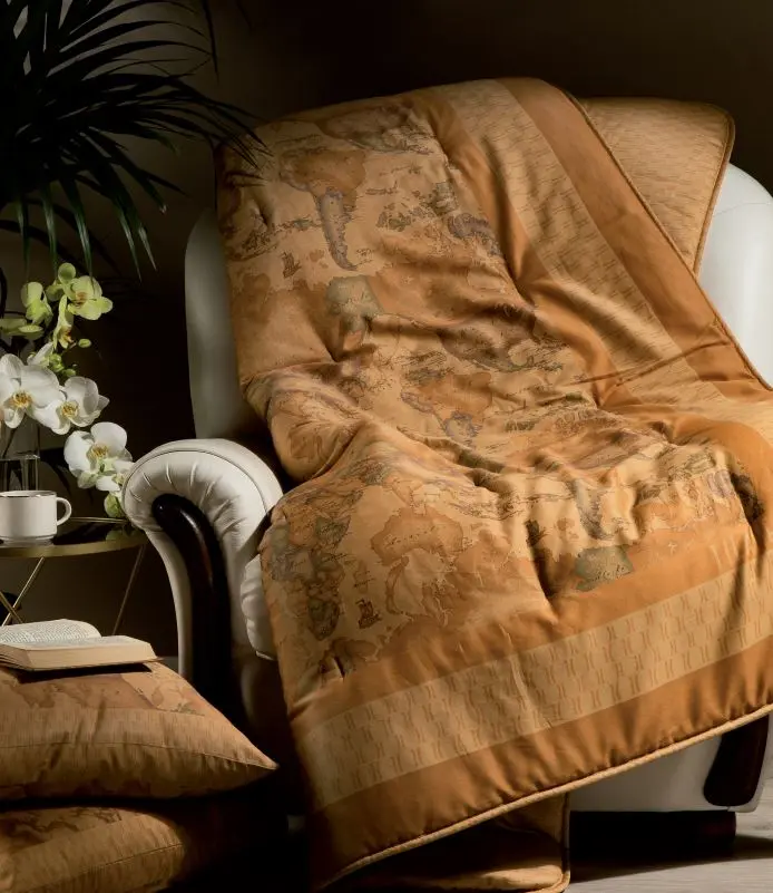 

Плед Alviero Martini Geo Classic In Cotton Satin 130×170, коричневый
