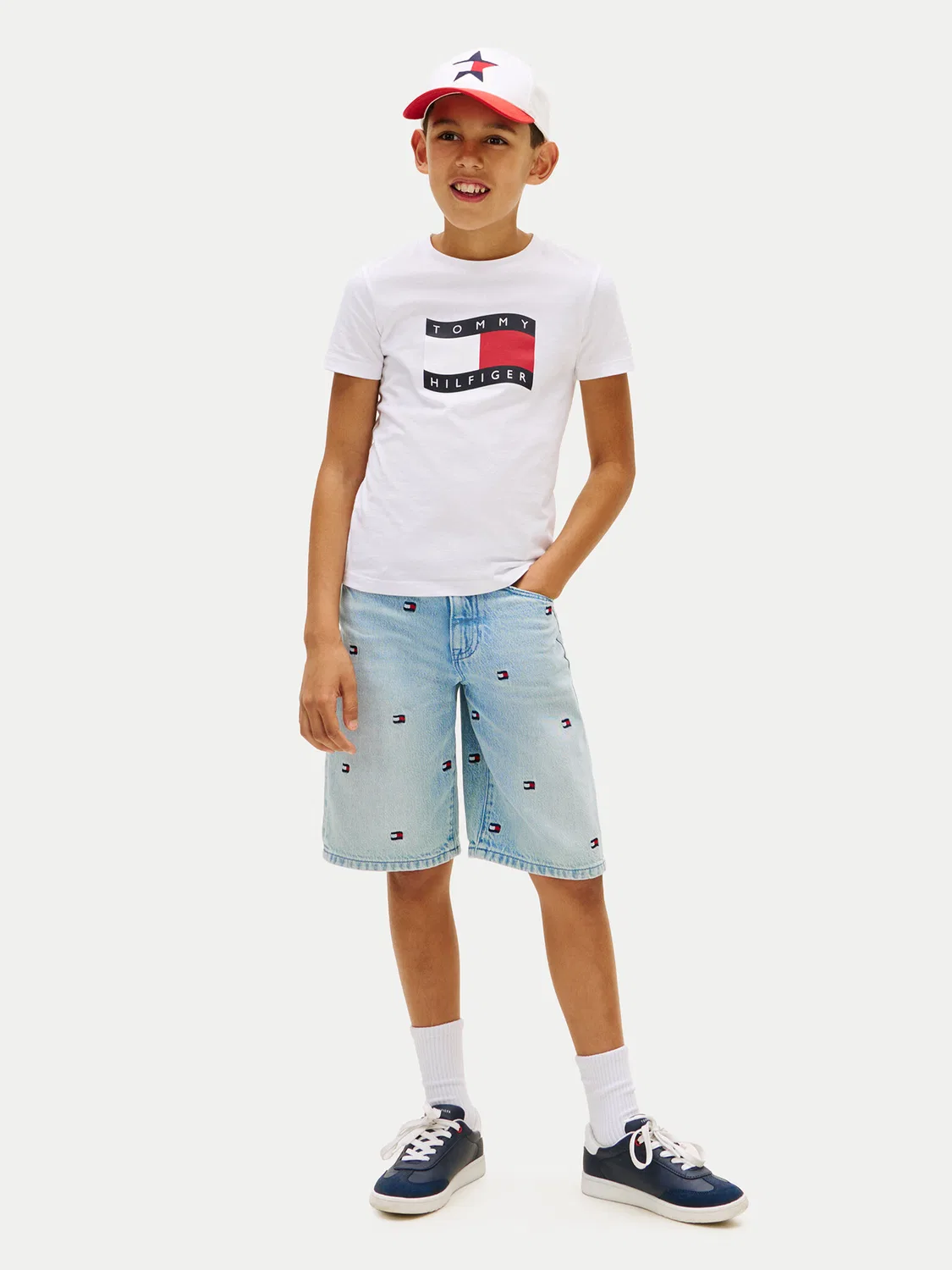 Футболка стандартного кроя для мальчика Wavy Flag Tommy Hilfiger, белый — фото 2