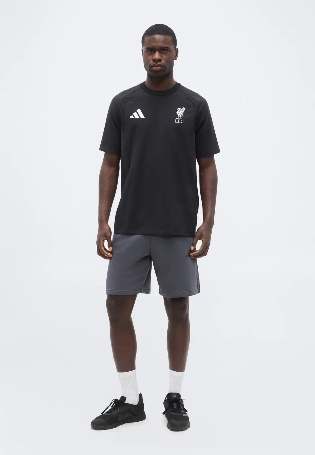 Футболка Liverpool FC Tiro Travel - клубная одежда Adidas Performance, Black — фото 2