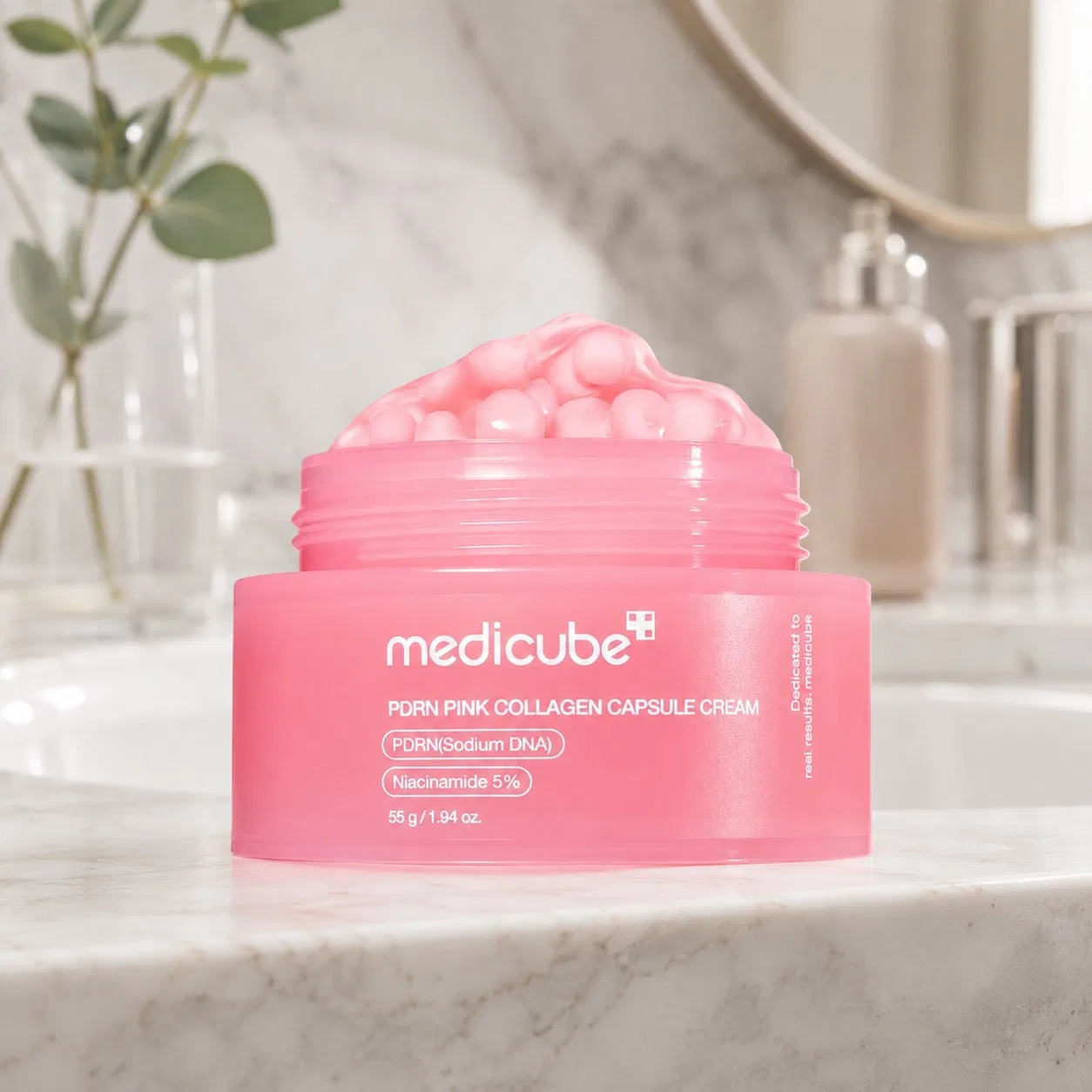Крем для лица с коллагеном PDRN Pink Collagen Capsule Cream Medicube, 55 г — фото 2