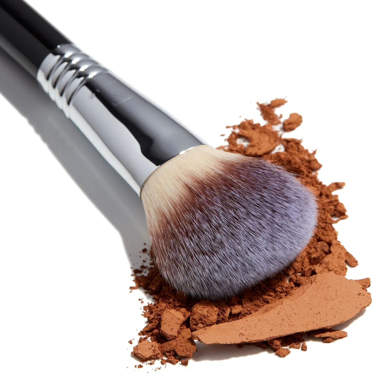 Кисть для контурирования Sigma Beauty F11 Soft Sculpt, Черный — фото 4