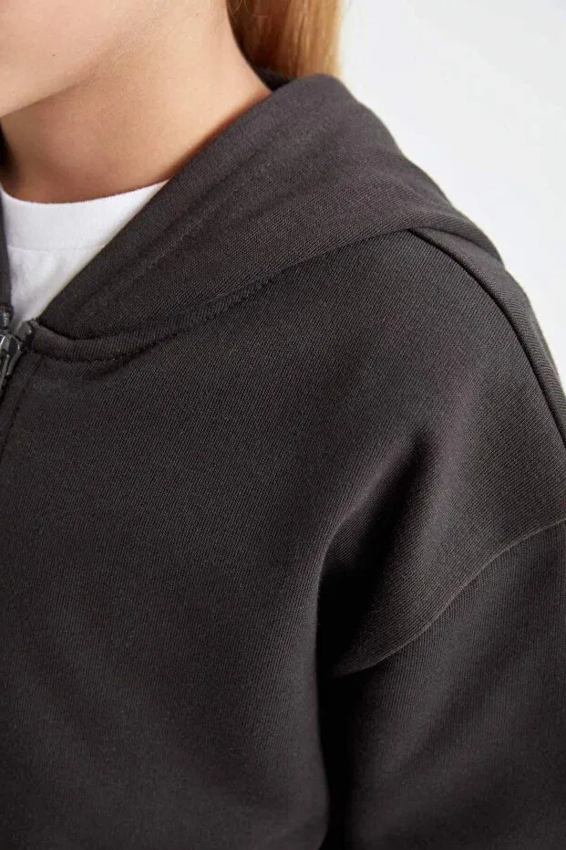 Детский кардиган на молнии с капюшоном Anthracite Basic Plain Hooded Zippered School Cardigan for Girls Defacto, Anthracite-Ar227 — фото 4