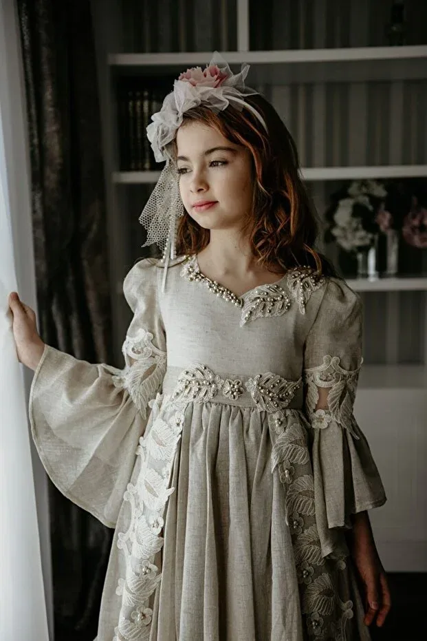 Детское платье для девочек с длинным рукавом Special Design Long Girl's Birthday Dress With Crown Accessories Mialora Exclusive By Emel Ebru Özdemir, Beige — фото 4