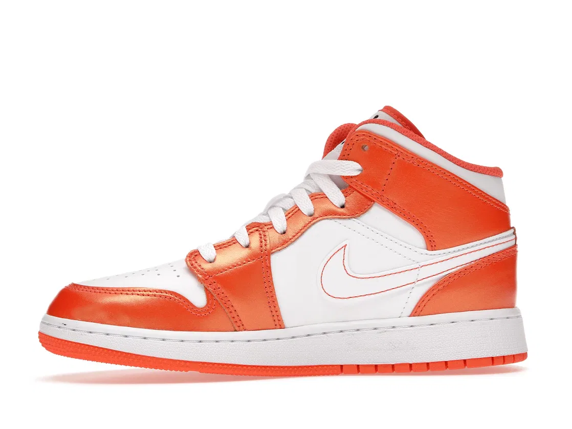 Детские кроссовки Lifestyle с принтом Jordan 1 Mid Jordan, Electro Orange/Black-White — фото 3