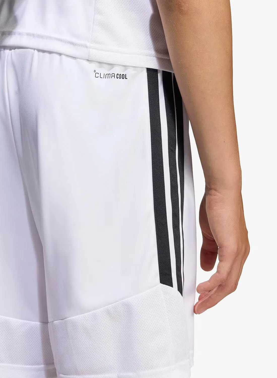 Шорты спортивные детские Tiro26 League Adidas, белый — фото 4