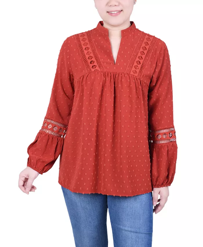 

Миниатюрная блузка с длинными рукавами и отделкой крючком NY Collection, красный