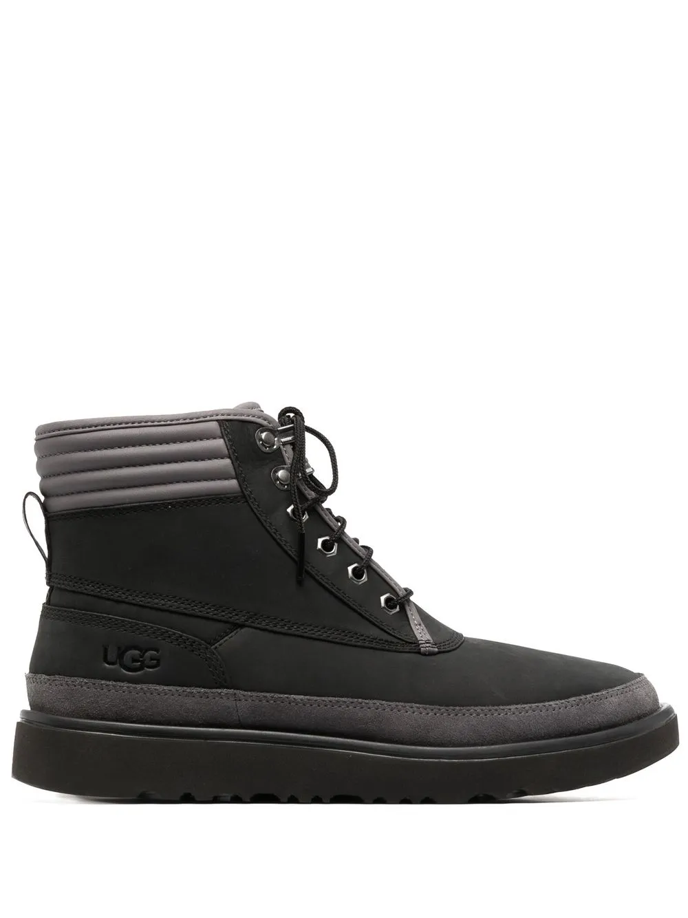 

Ботинки на шнуровке с дутыми вставками UGG, черный