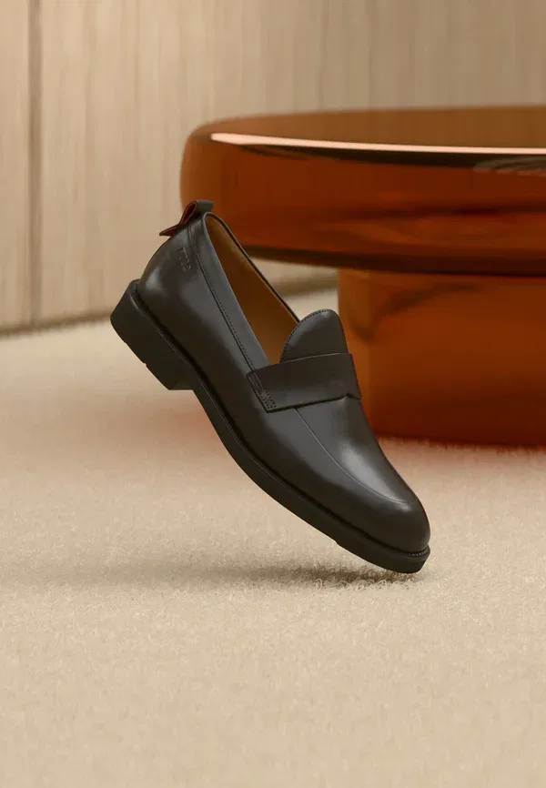 Кроссовки Ginsby smart slip ons Hugo, черный