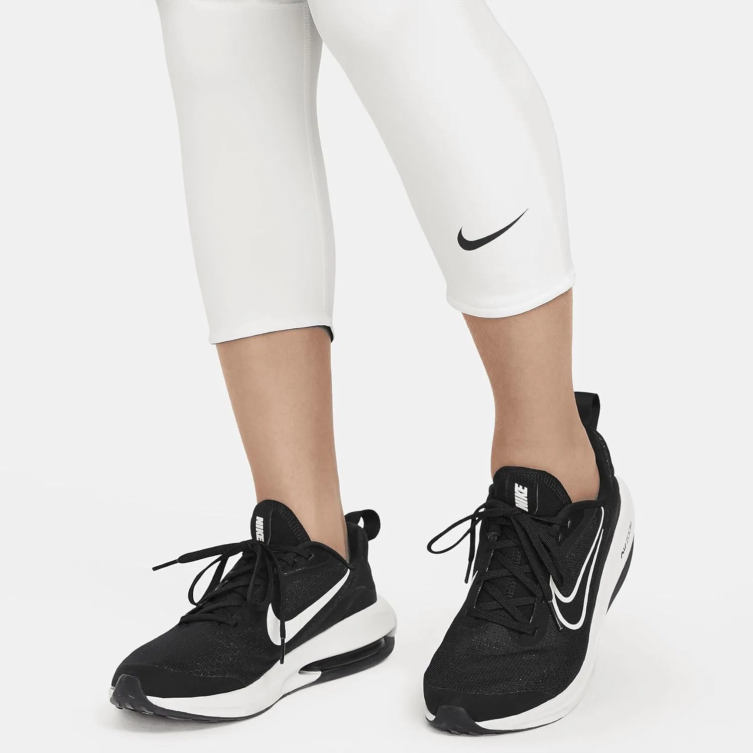 Леггинсы Nike Dri-fit 3/4 для мальчиков, белый — фото 4