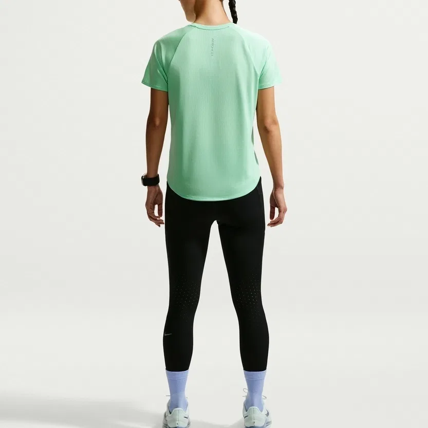 Женская футболка с круглым вырезом Dream Green/Aluminum Blue Nike, Dream Green/Aluminum Blue — фото 3