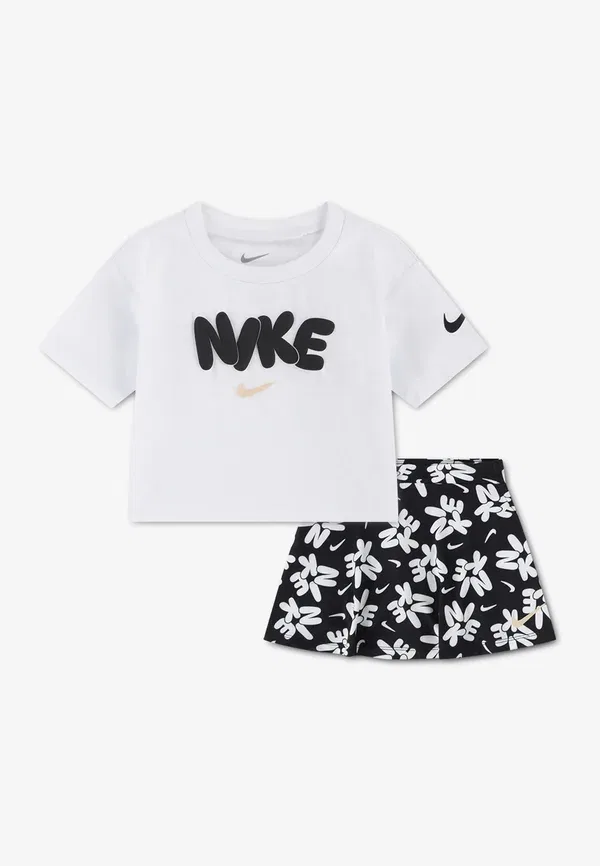 Комплект из футболки и шорт с принтом Nike Sportswear, черный