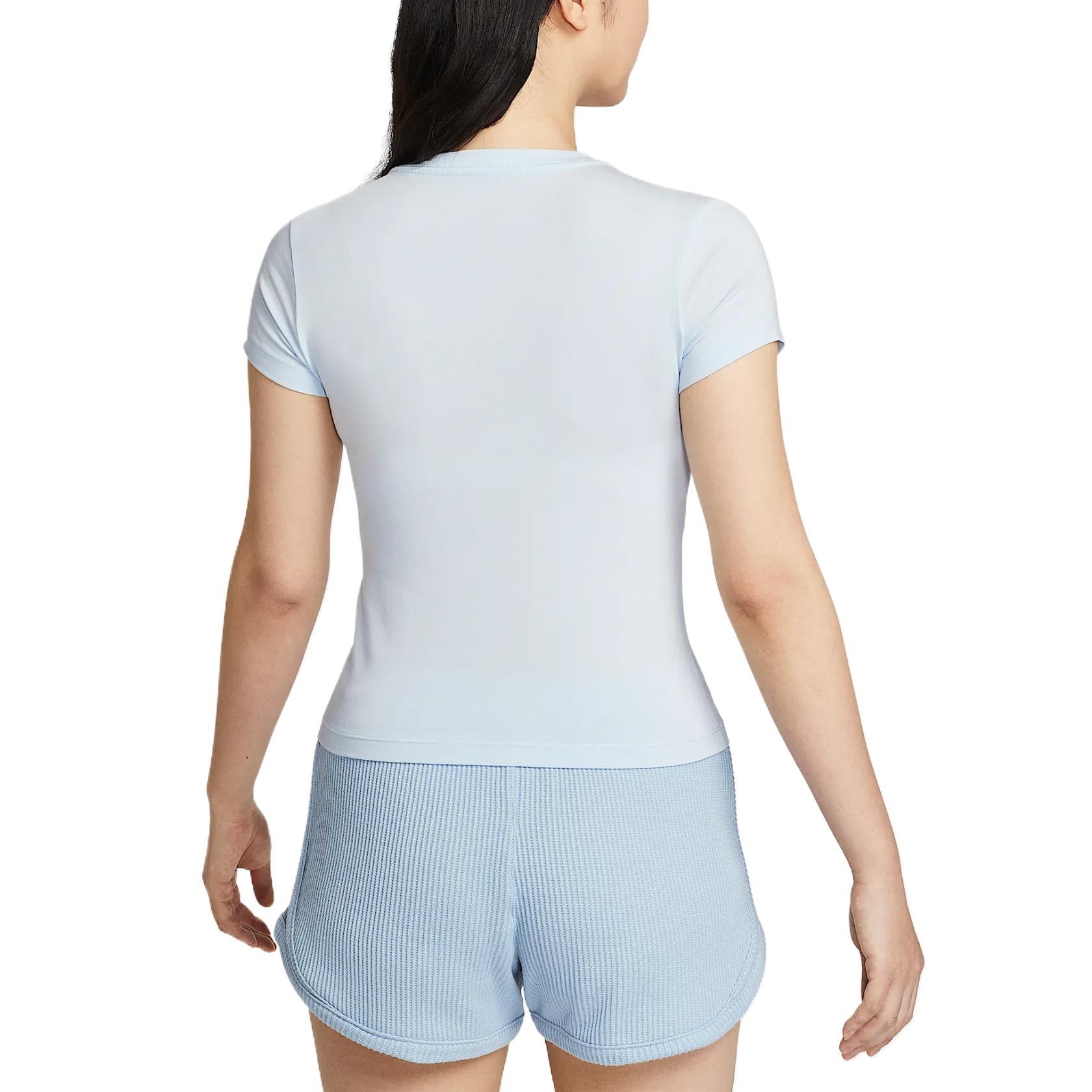 Nike Футболка Sportswear Regular женская фиолетово-синяя — фото 2