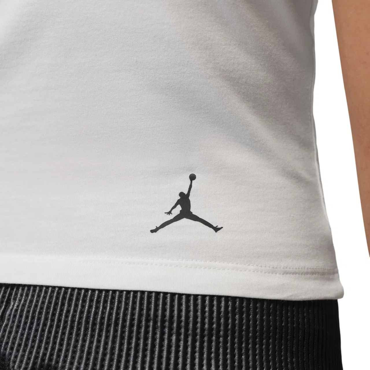 Футболка женская Brooklyn Graphic Jordan, розовый — фото 2