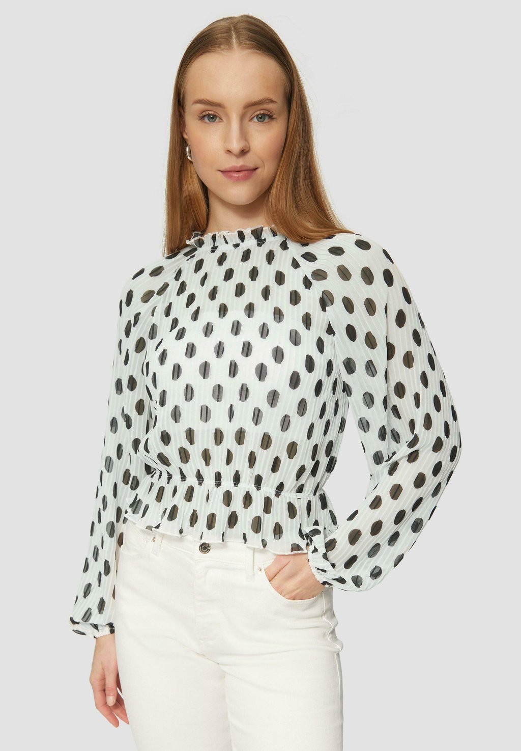 

Блуза PLISSIERTE CHIFFON MIT PUNKTEMUSTER QS, кремовый