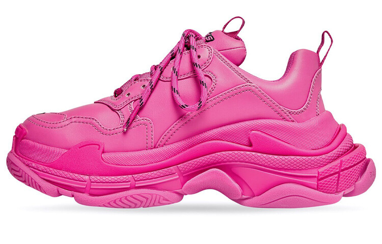 Balenciaga Массивные кроссовки Triple S Женские
