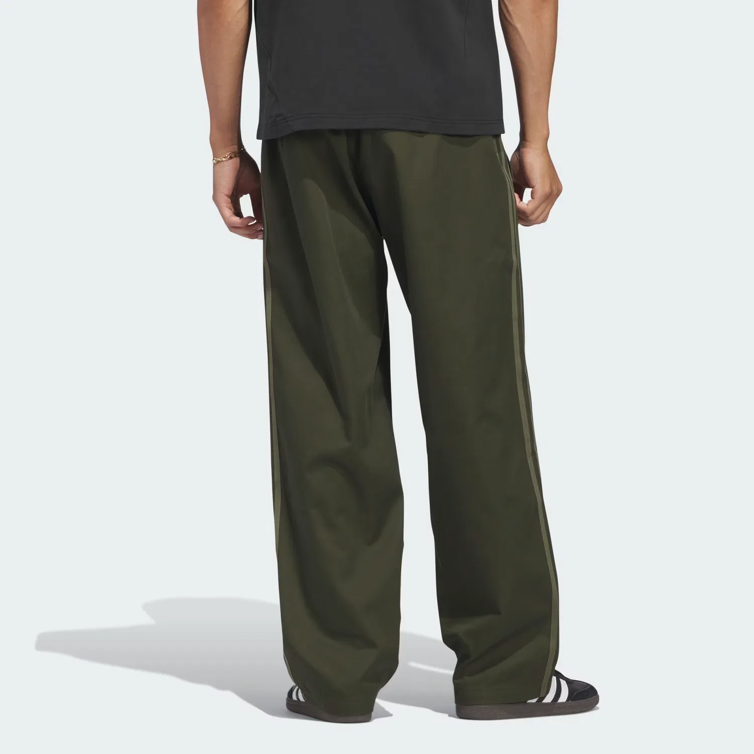 Мужские спортивные брюки свободного кроя Adicolor SST Cotton Twill Adidas Originals, Night Cargo — фото 2