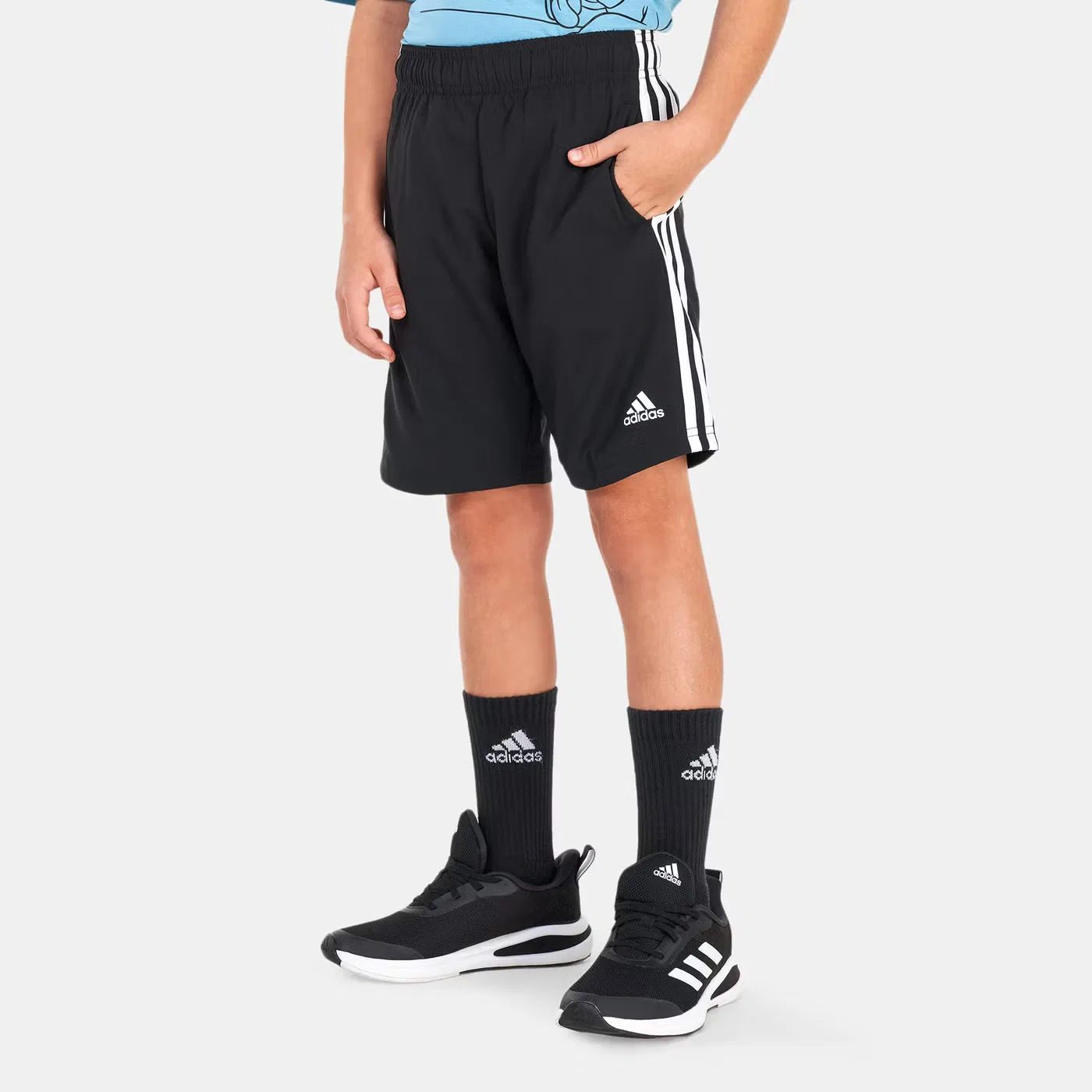 Шорты с эластичным поясом Essentials 3-Stripes Adidas, черный