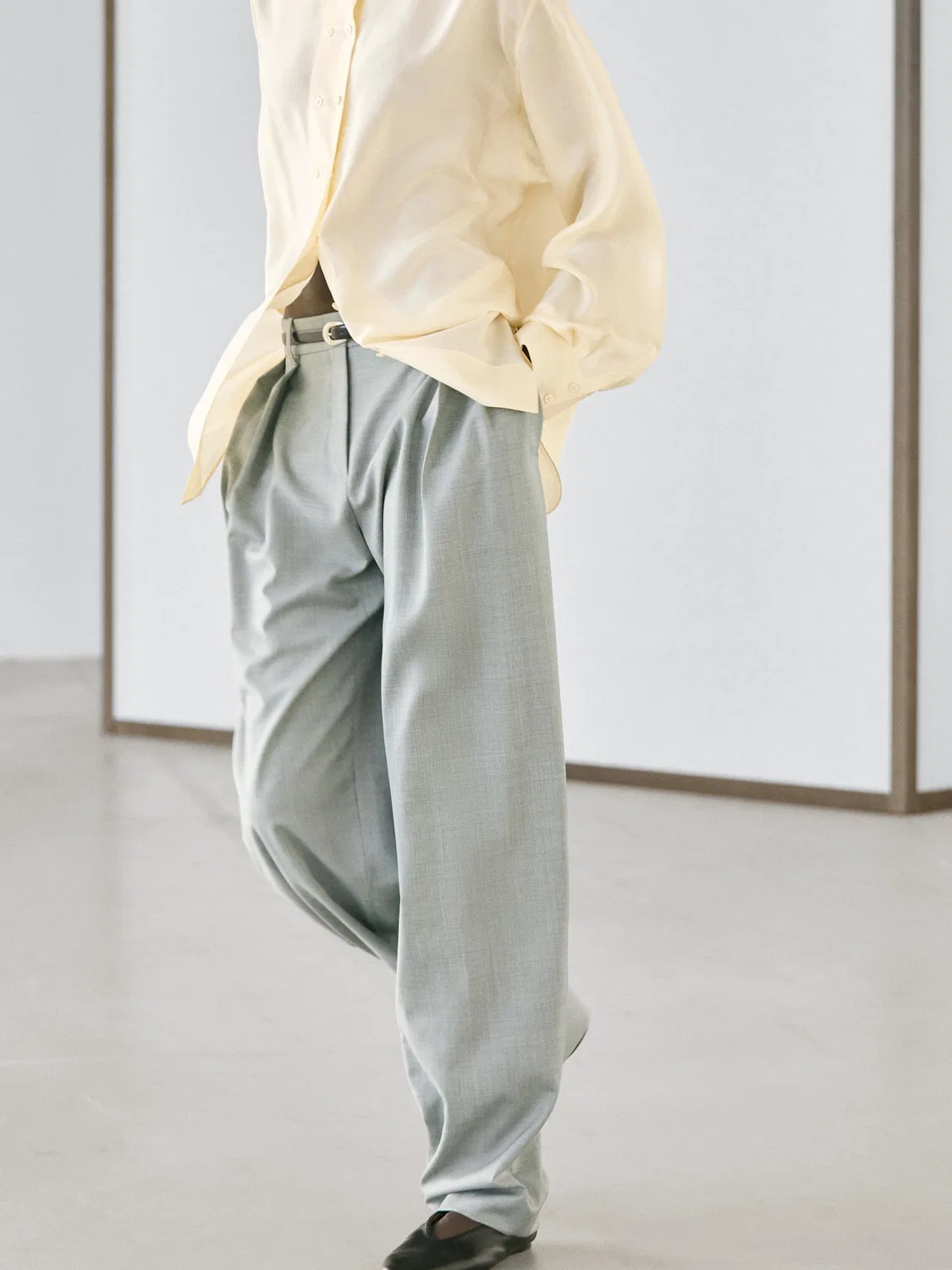 Свободные брюки с вытачками Massimo Dutti, серый — фото 3