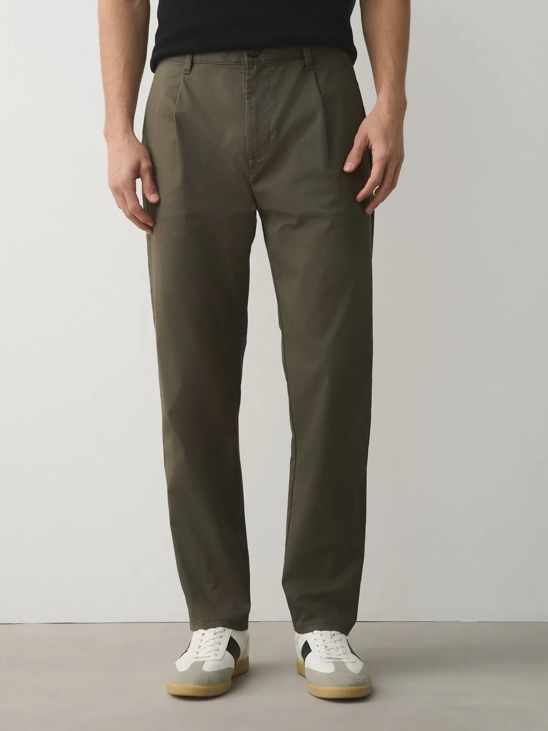 Чинос Regular Tapered Fit Next, хаки-зеленый