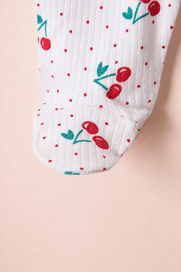 Детский комплект одежды для новорожденных с принтом Newborn baby cherry patterned Minilora, White — фото 4