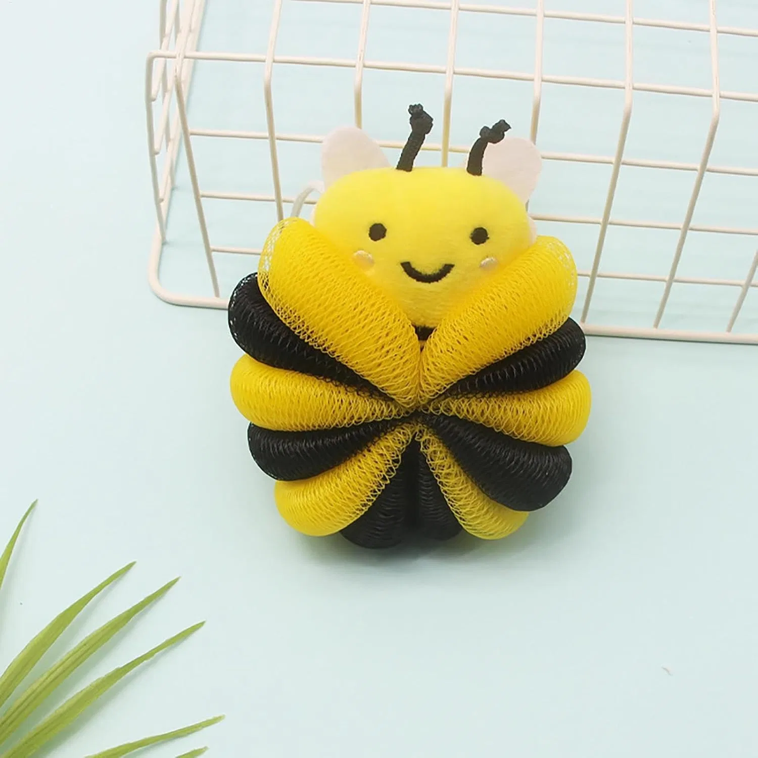 Мочалка для тела Bee Design, Sponge, 20 x 12 см, 53 г Generic — фото 2