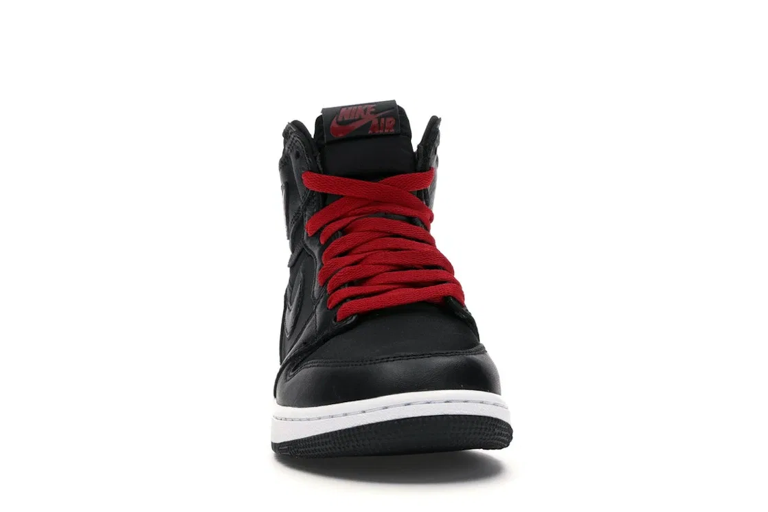 Детские кроссовки Lifestyle с сатиновыми элементами Jordan 1 Retro High Jordan, Black/Gym Red-Black-White — фото 2