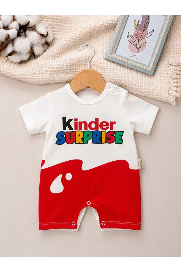 Детский комбинезон для девочек с принтом Kinder Surprise Short Sleeve Jumpsuit Set Mai Perla, Красный — фото 2