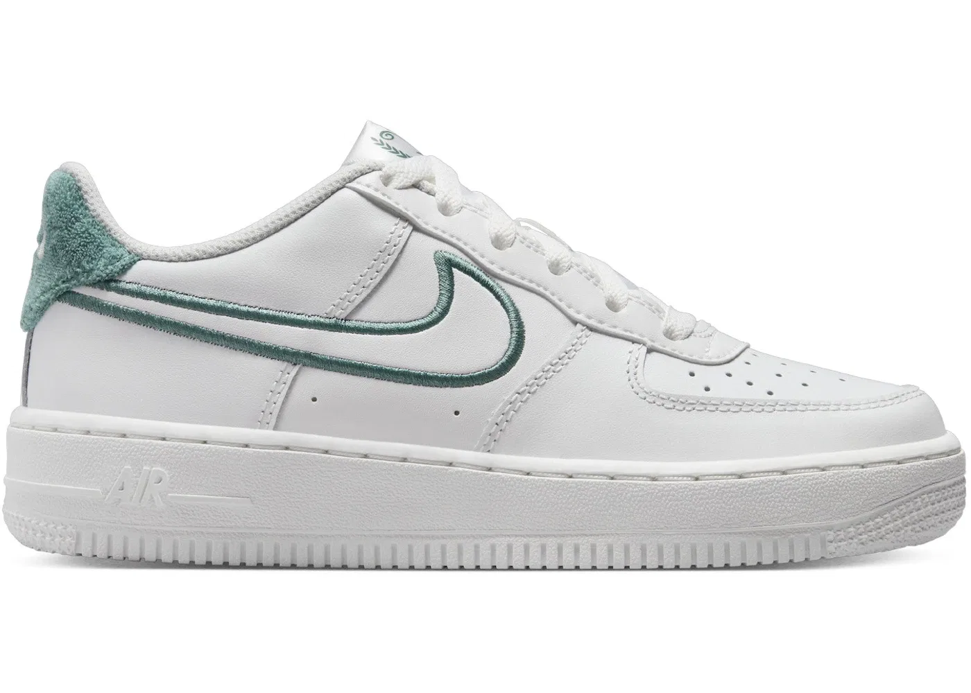 Детские кроссовки с длинным шнурком Nike Air Force 1 Low LV8 3, Summit White/Bicoastal/Summit White