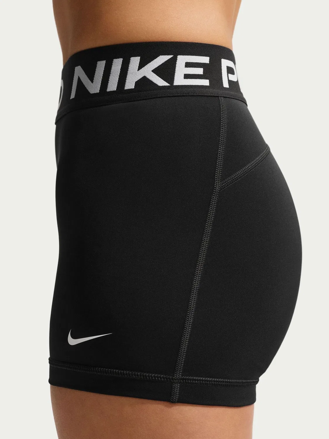 Шорты велосипедные Nike Pro Mid-Rise 3", Black/White — фото 4