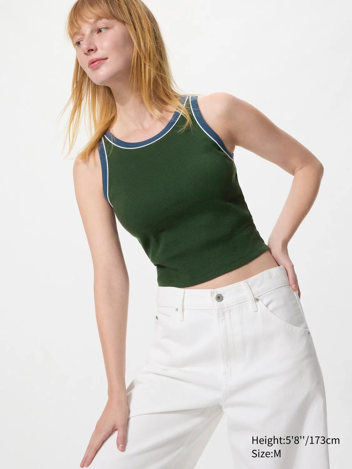 Топ-бра Uniqlo, укороченный бюстгальтер в рубчик, контрастная отделка, темно-зеленый
