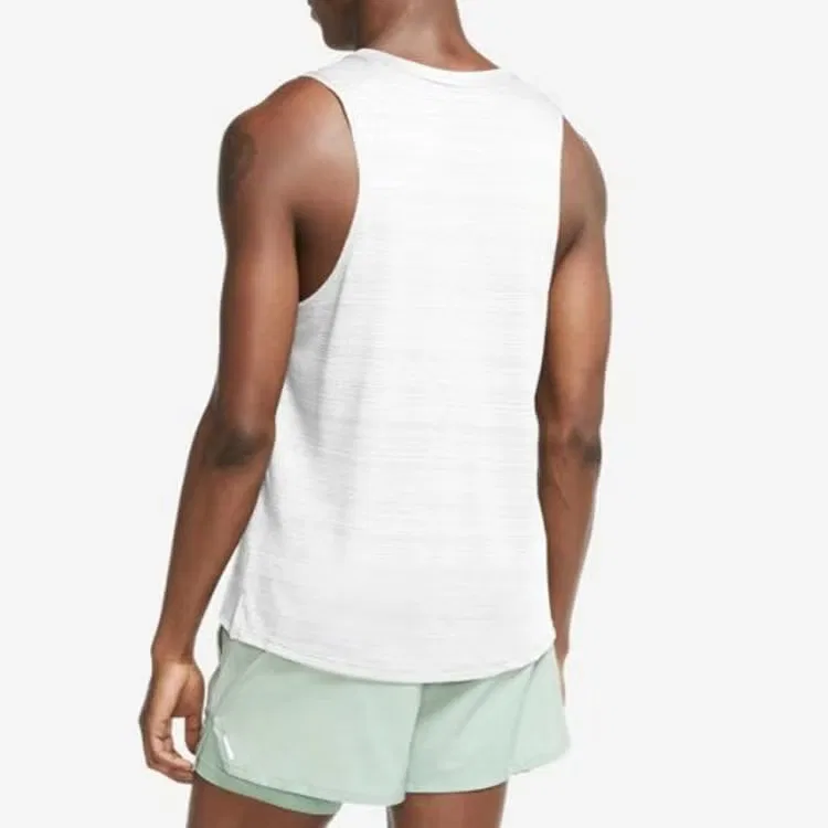 Майка спортивная мужская без рукавов Dri-Fit Nike, белый — фото 4