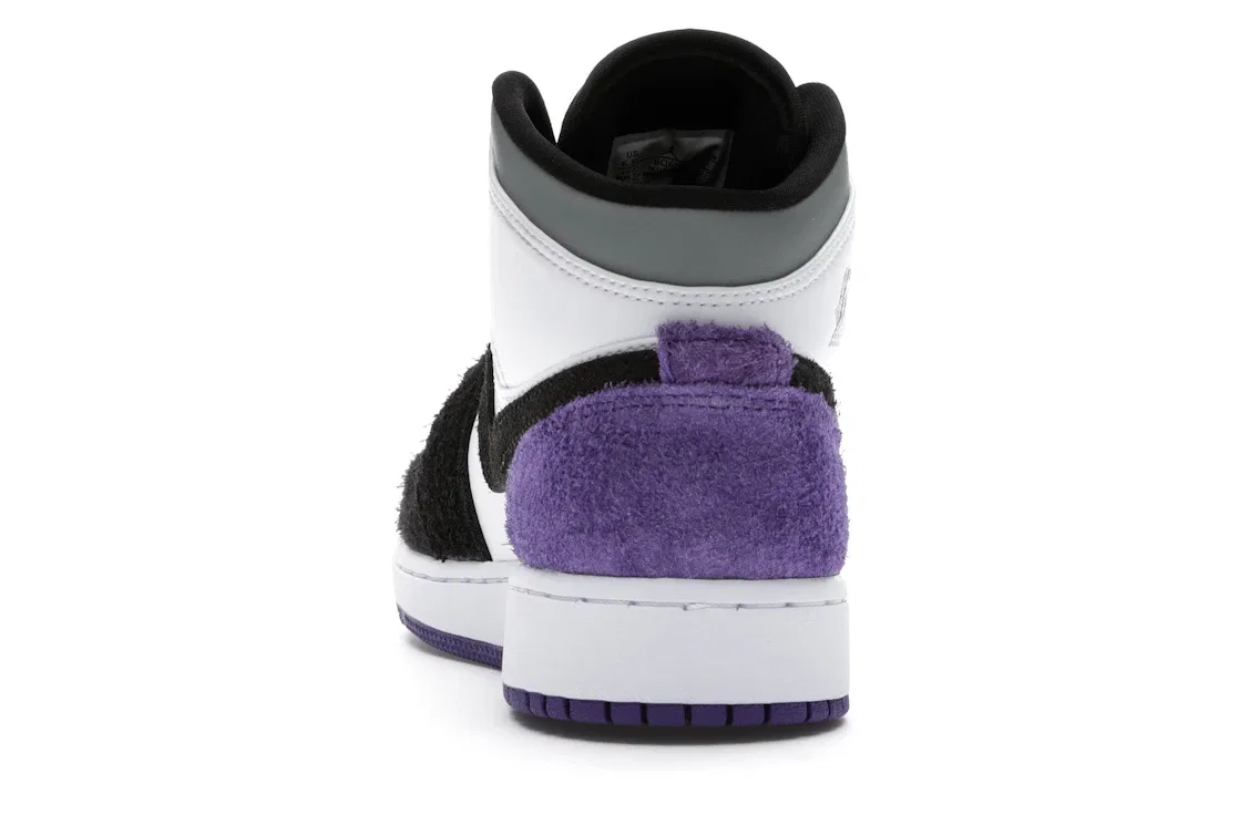 Детские кроссовки с замшевыми вставками Jordan 1 Mid SE Purple Jordan, White/Black-Light Solar Flare Heather-Varsity Purple — фото 4